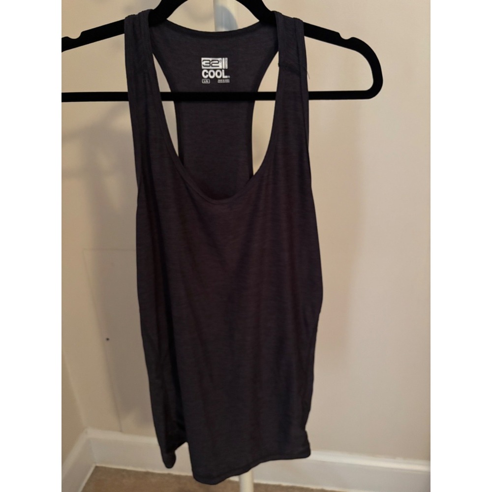 32 degrees cool tank black size large
